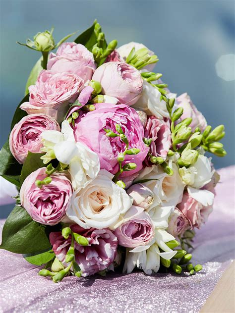 Popular Flowers: Best Bouquet of Flowers .